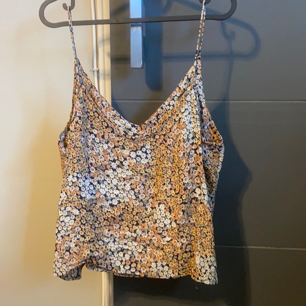 Cropped floral tank
